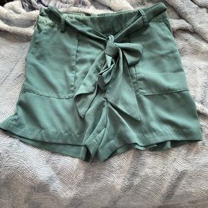 Green Shorts w/ front and butt pockets and Includes Belt Tie